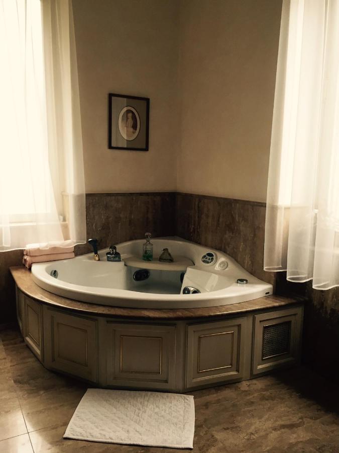 Villa Castiglioni Luxury Apartment Laglio Oda fotoğraf
